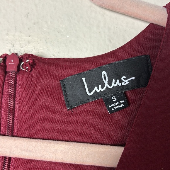 NWT Lulus Hello World Dress in Burgundy size small - Picture 4 of 11